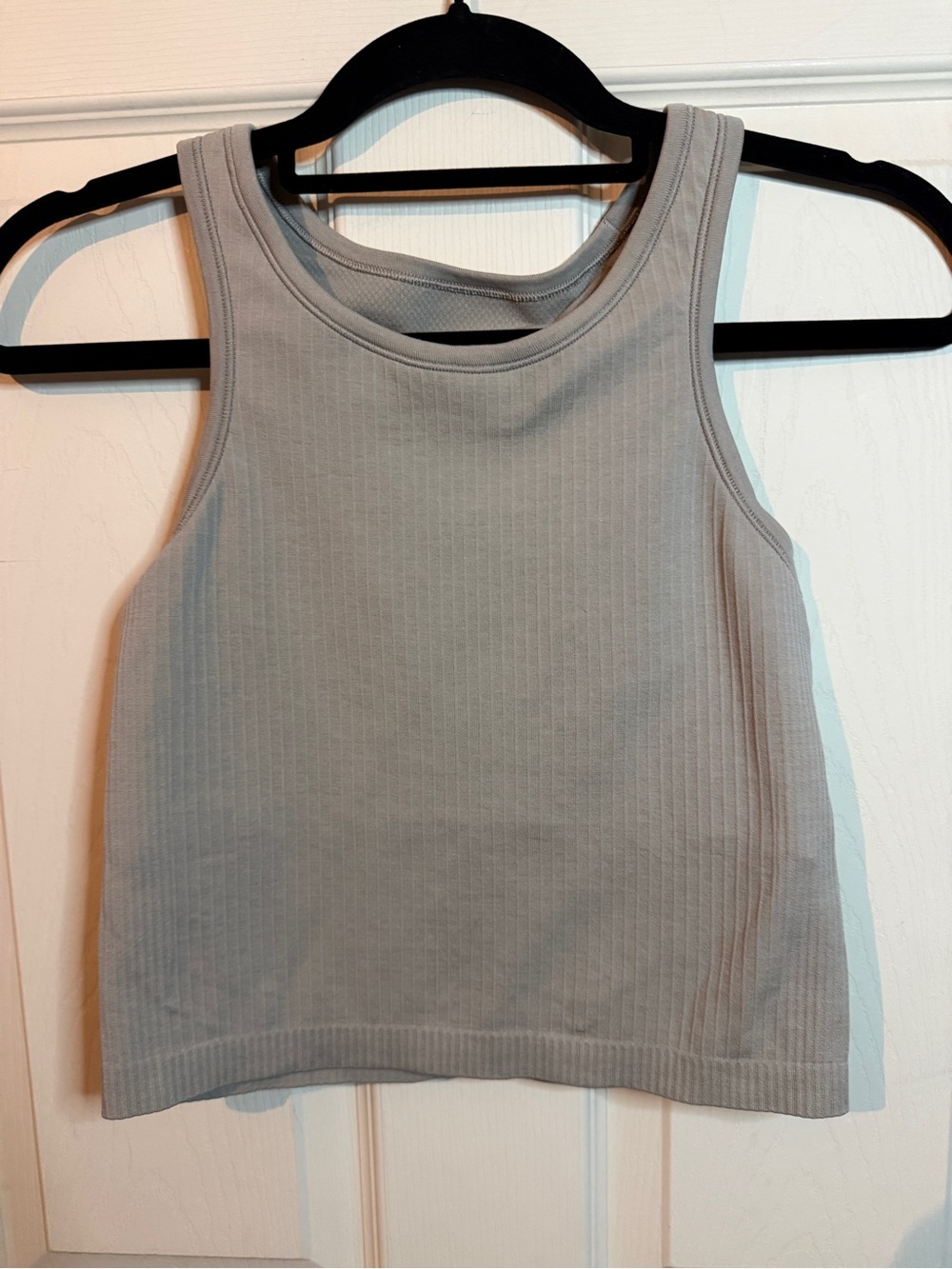 Lululemon Ribbed Light Brown Tank Cropped Woman’s Size 6
